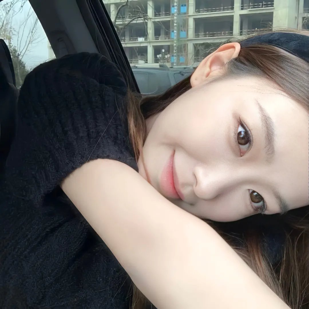 沉默不语的顾小姐